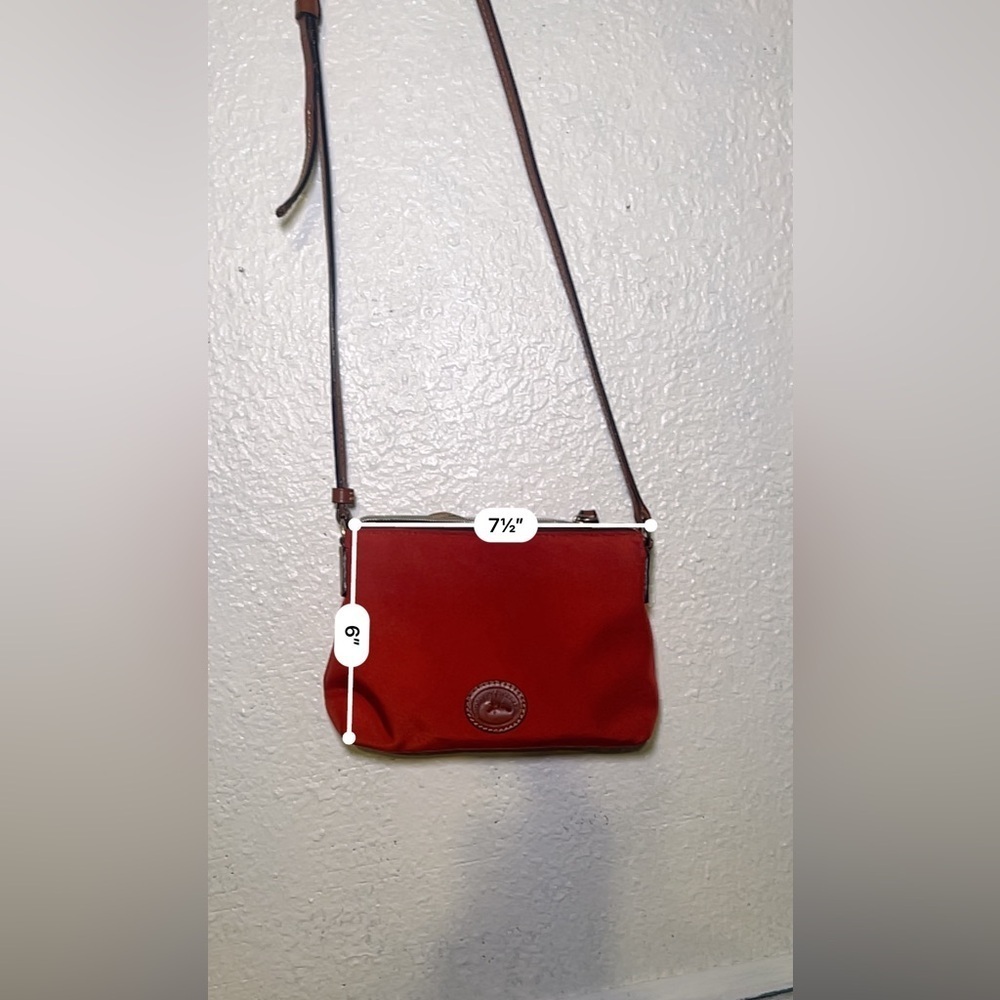 Dooney and Bourke orange small Crossbody bag made of canvas - Picture 5 of 10